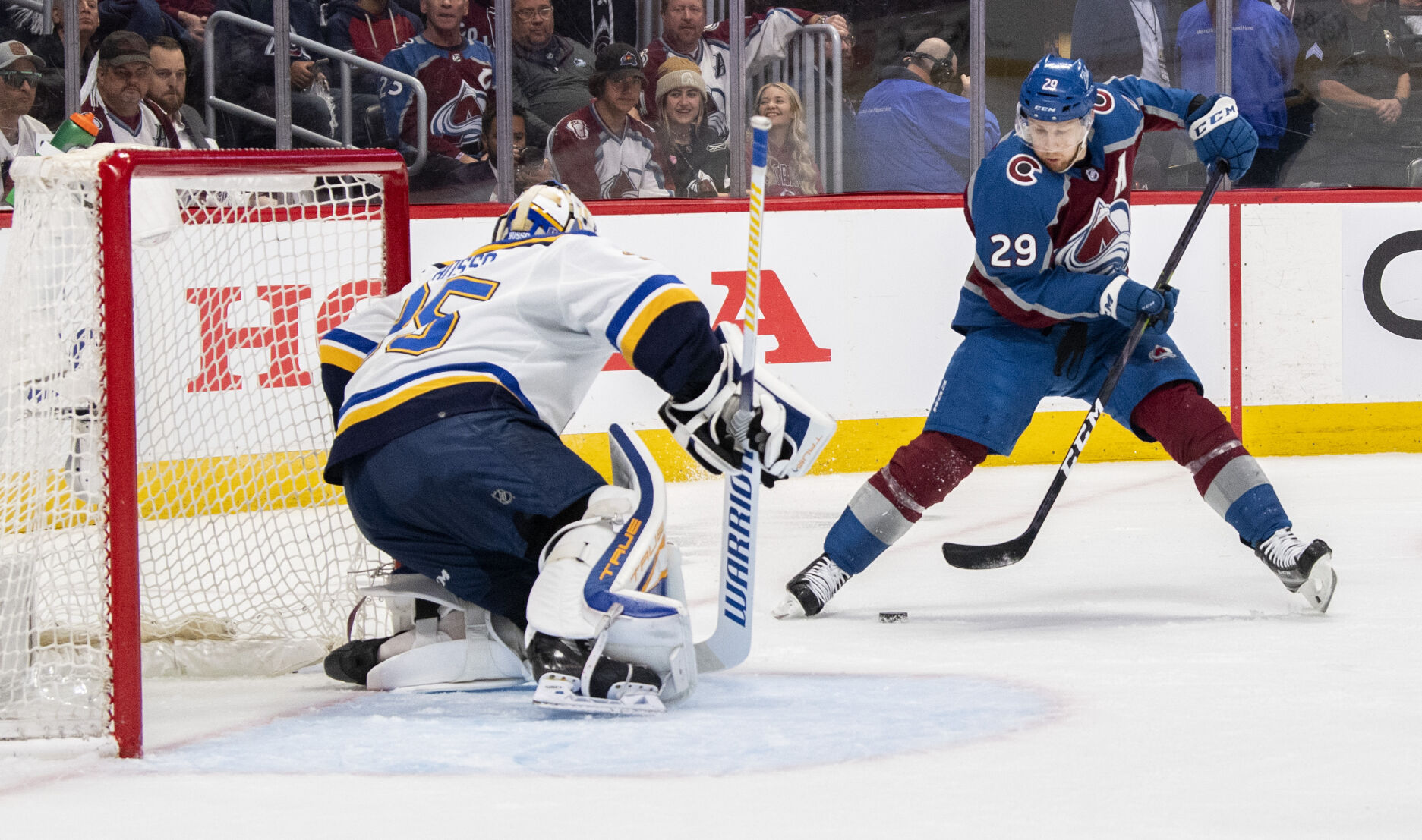 05_25_22 avs blues 01117.jpg